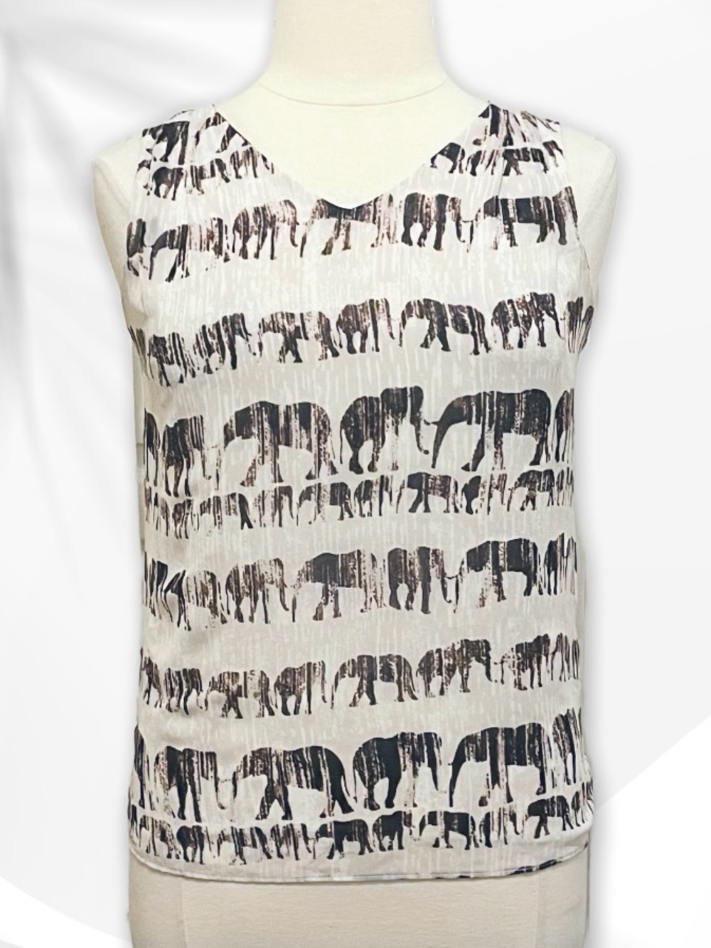 Philosophy Sleeveless Top with Elephant Print M